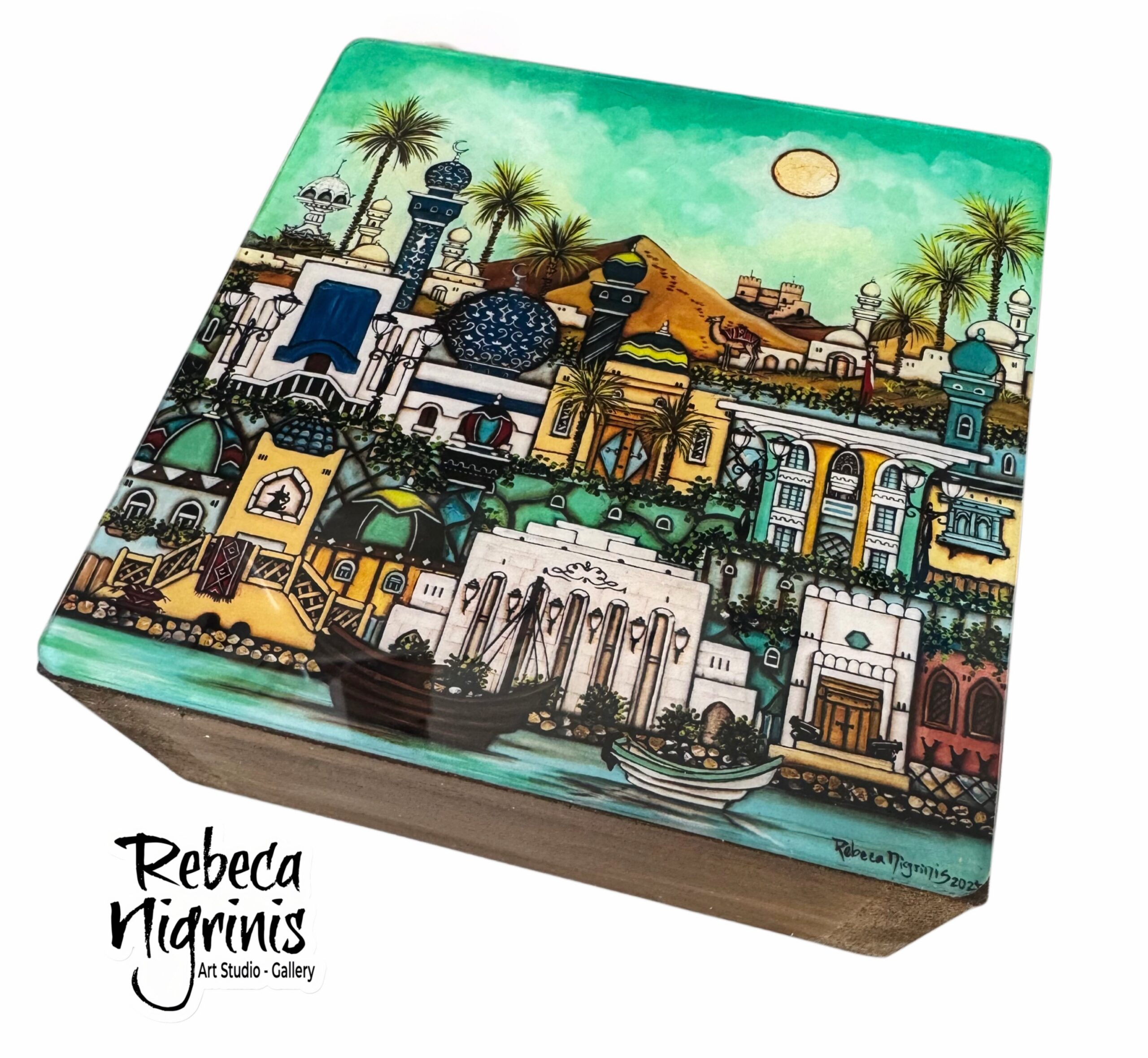 Distressed Wooden Storage Box – Oman-Inspired Design | 14 x 14 x 7 cm