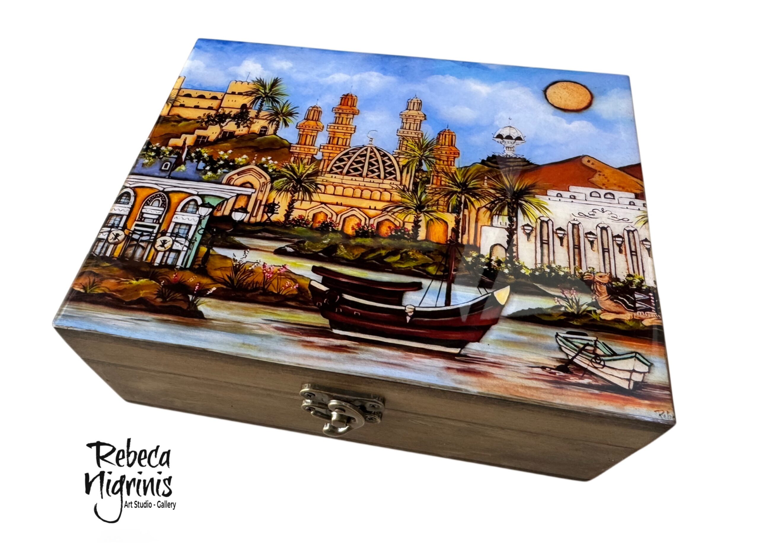Decorative Tea Box – Six removable compartments – distressed wood